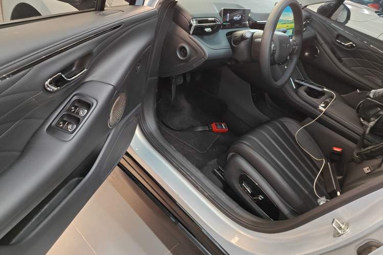 Used AION RT 2025 650 Zhijihao Edition
