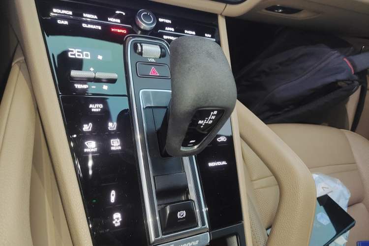 Used Porsche Cayenne E-Hybrid 2020 Cayenne E-Hybrid 2.0T