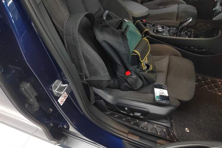 Used BMW X2 2019 sDrive25i Luxury Model with M Off-Road Package China VI Emission Standard
