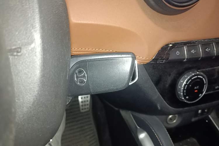 Used BAIC Senova X35 2016 1.5L Automatic Luxury Edition
