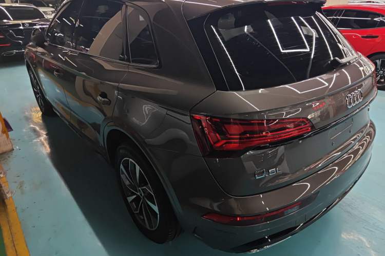 Used Audi Q5L 2023 40T Luxury Dynamic Model Exterior 2