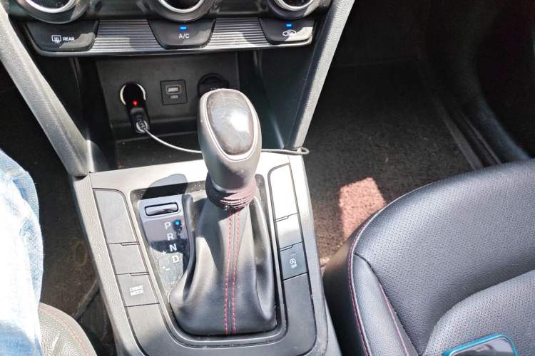 Used Hyundai Elantra (6th Generation / Lingdong) 2019 1.4T Dual-Clutch Xuan Dong · Dynamic Model