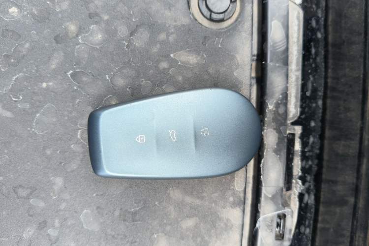 Used Nissan N6 2026 Model 180 Max Vehicle Key