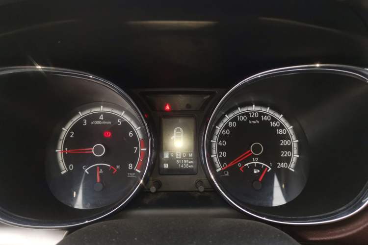 Used Venucia T70X 2015 2.0L CVT Smart Enjoyment Sport Edition