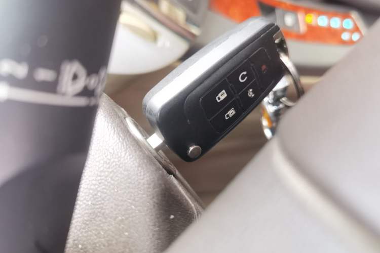 Used Buick LaCrosse 2012 2.4L SIDI Elegant Edition Vehicle Key