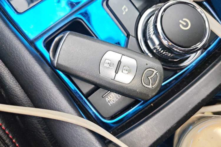 Used Mazda CX-4 2018 2.0L Automatic Two-Wheel Drive Blue Sky Dynamic Version China V Standard
