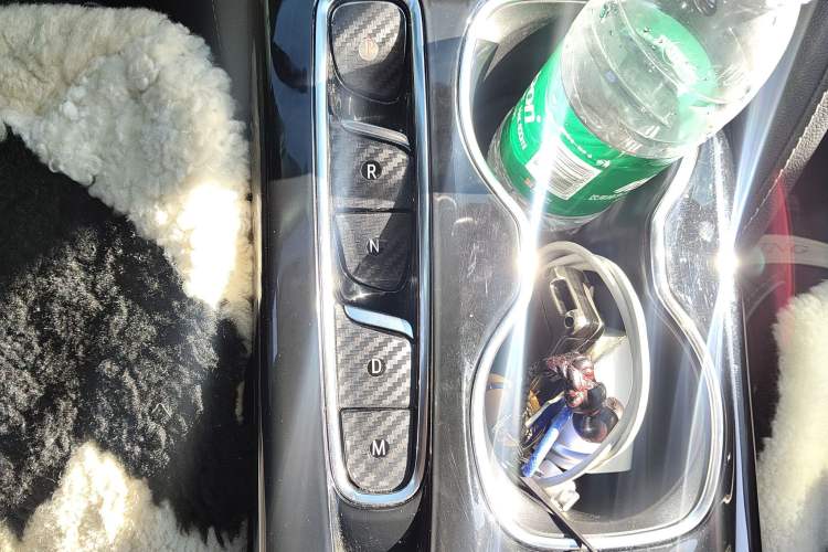 Used Buick Envision 2022 Encore S 552T Two-Wheel-Drive Luxury Model