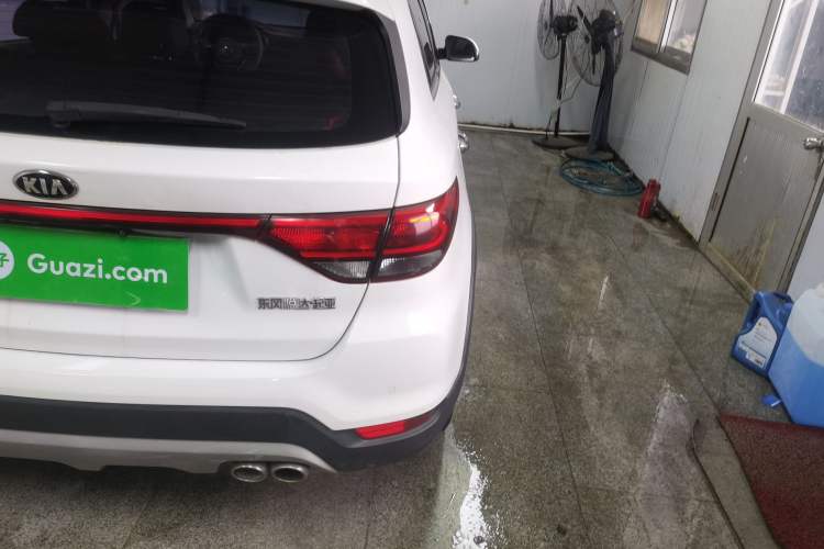 Used Kia KX Cross 2017 1.4L AT GLS
