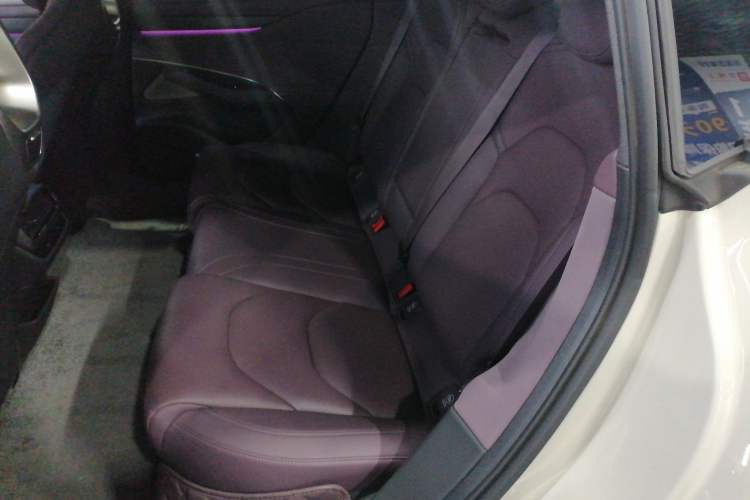 Used Xiaomi Auto SU7 2024 Rear-Drive Long-Range Intelligent Driving Version