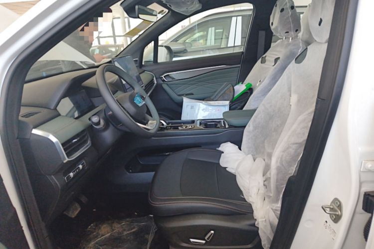 Used Geely Auto Haoyue L 2024 2.0T DCT Prestige Version