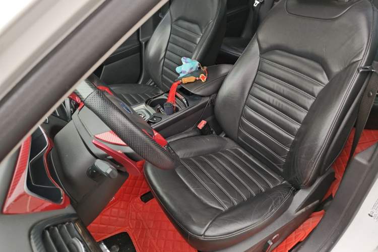 Used Ford Mondeo 2013 2.0L GTDi 200 Luxury Model Left Front Seat