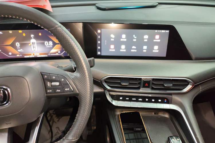 Used Changan UNI-T 2020 1.5T Prestige Version