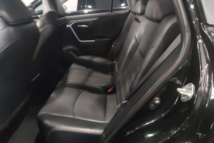 Used Toyota Wildlander 2022 2.0L CVT Two-Wheel Drive Luxury PLUS Edition Left Rear Seat