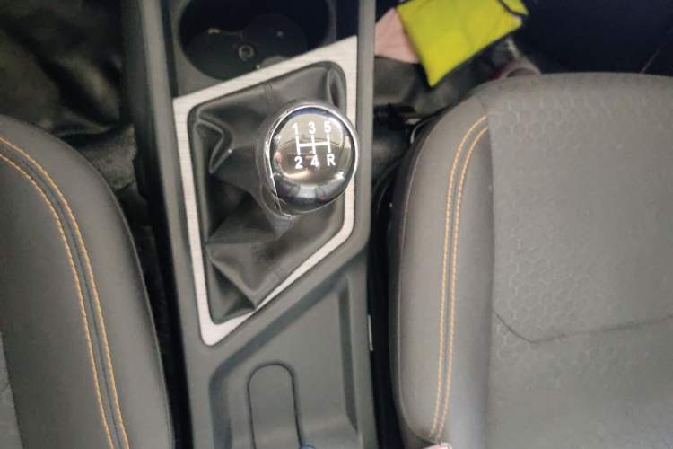 Used CHANGAN KAICHENG Ruixing M80 2021 1.6L Comfort Version 2-Seater Single-Steaming Air Conditioner China VI Standard Flat Roof Dual-Swing Doors – DAM16KR