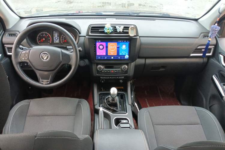 Used Foton Tunland 2020 2.0T Taurus 5 Diesel 4x4 Elite Version Long Wheelbase Flatbed – 4F20TC
