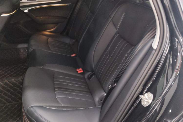 Used Audi A6L 2024 40 TFSI Luxury Prestige Edition
