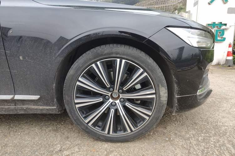Used Volvo S90 2023 B5 Zhiyuan Luxury Edition
