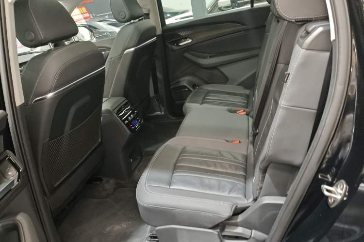 Used Audi Q6 2023 40 TFSI quattro Guanyun Edition Light Yulin Package
