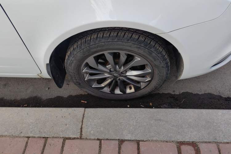 Used Geely Auto Vision 2017 1.5L Manual Happiness Edition
