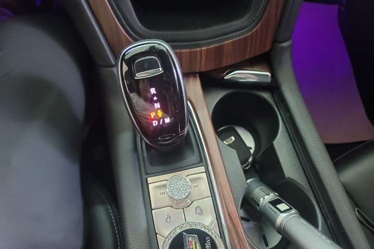 Used Cadillac XT5 2020 28T Luxury Version