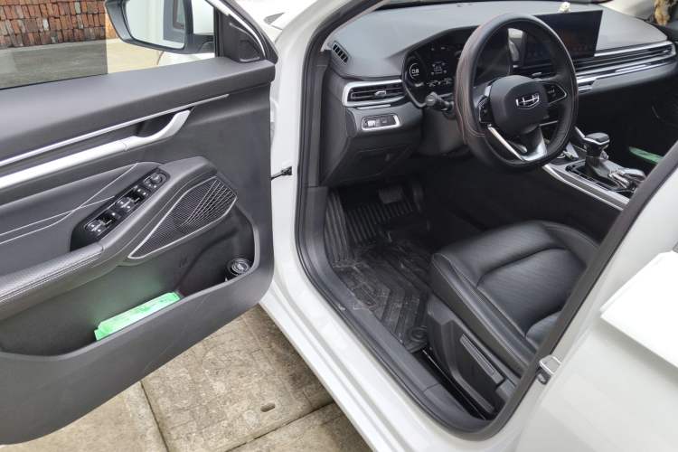 Used Geely Auto Emgrand 2023 4th Generation Champion Edition 1.5L CVT Prestige Model
