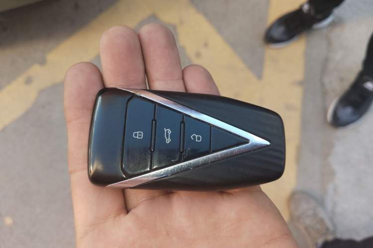 Used Venucia V DD-i 2023 110 km iE Version