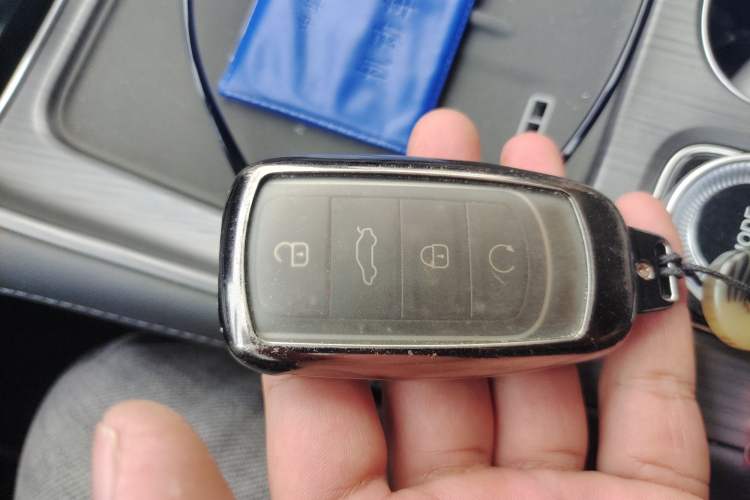 Used Chery Tiggo 8 PLUS 2025 290TGDI DCT Luxury 7-Seater Vehicle Key