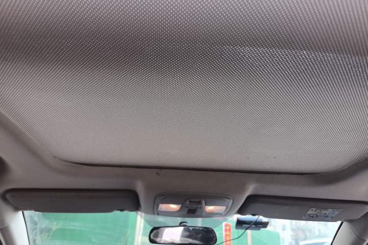 Used Suzuki S-Cross 2014 1.6L Manual Two-Wheel Drive Elite Model
