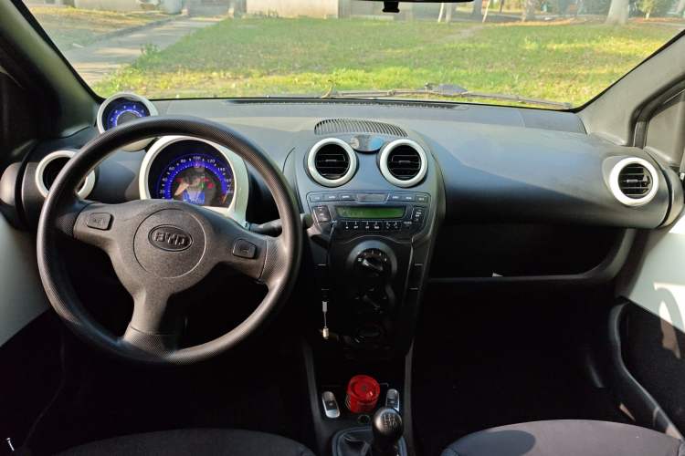 Used BYD F0 2012 1.0L Joyful Cool Model