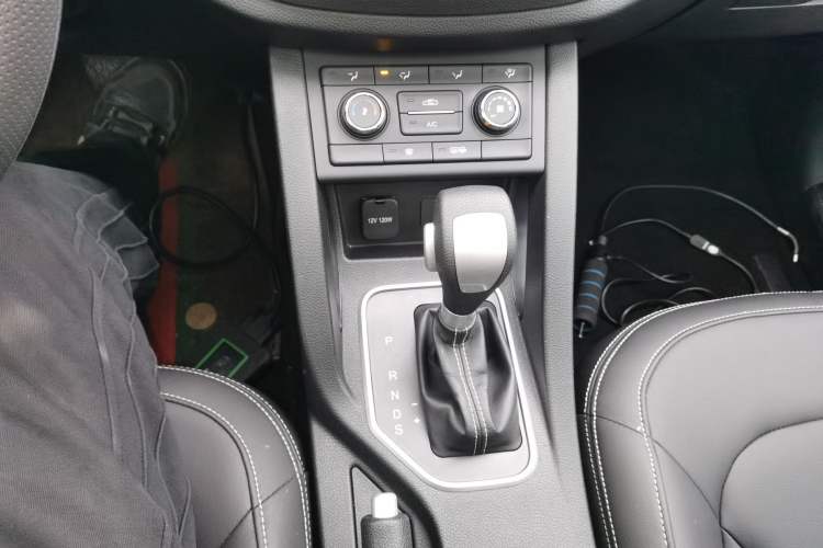 Used Bestune X40 2017 1.6L Automatic Prestige Edition
