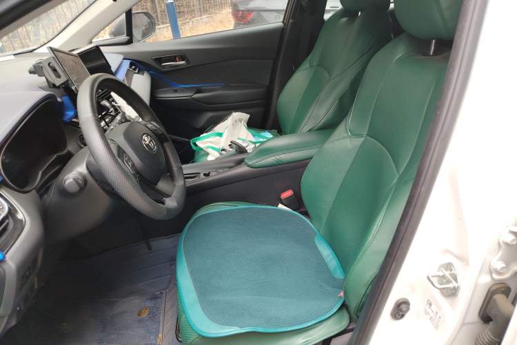 Used Toyota C-HR 2023 2.0L Comfort Edition Left Front Seat