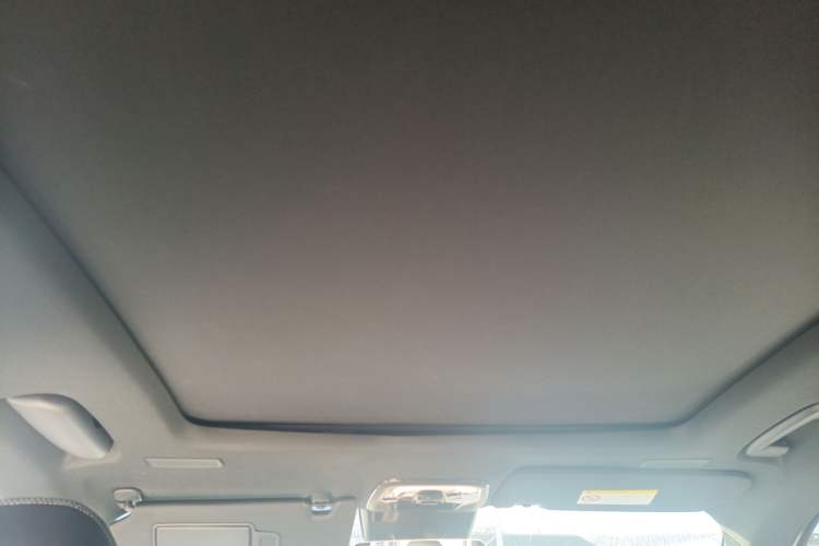 Used Lynk & Co 01 2023 1.5TD EM-F Dawn Headliner