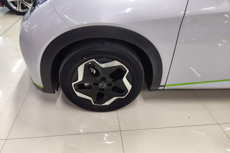 Used BYD Dolphin 2021 405 km Fashion Edition
