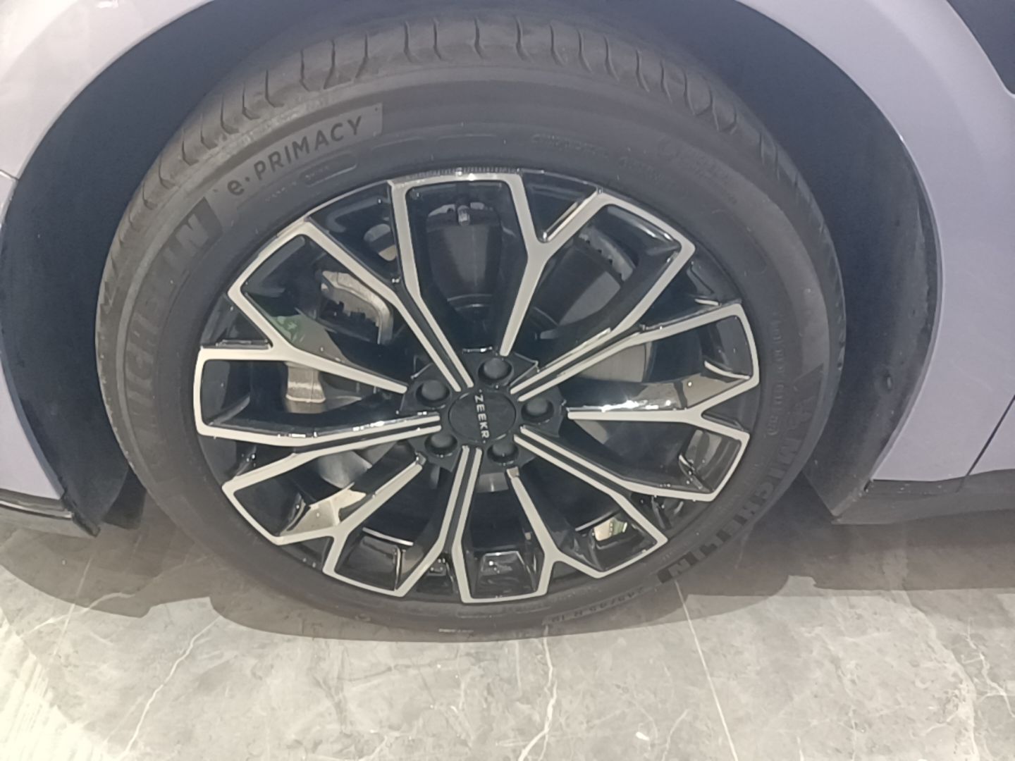 Zeekr 007 2025 Rear-Drive Intelligent Driving Version 75 kWh — снимка 10