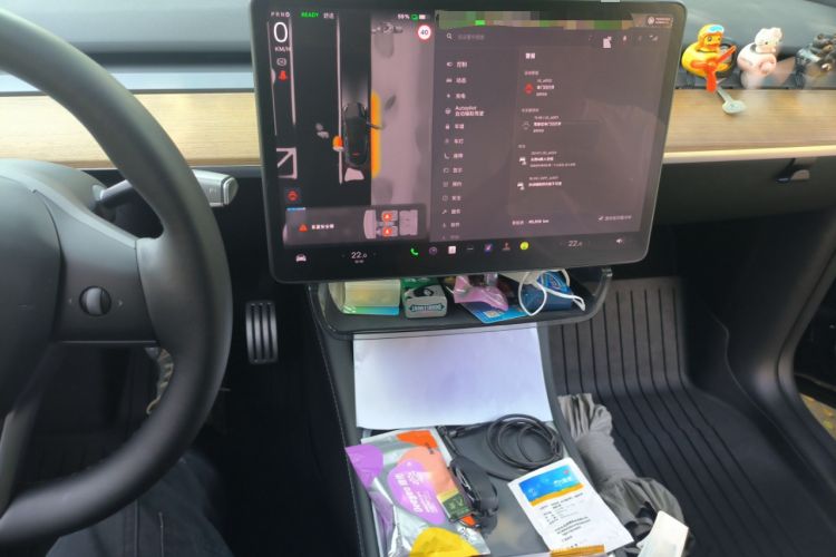 Used Tesla Model Y 2021 Performance High-Performance All-Wheel-Drive Version Audio And AC Panel