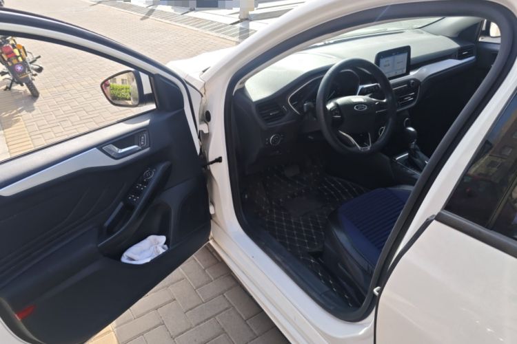 Used Ford Focus 2020 Hatchback 1.5L Automatic Sharp Edition