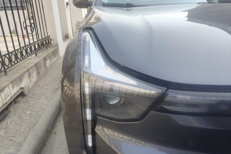 Used NETA U 2022 Zhi400 Pro Ternary Lithium