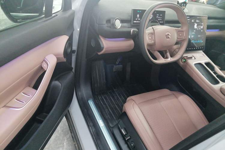 Used Nio EC6 2023 75 kWh