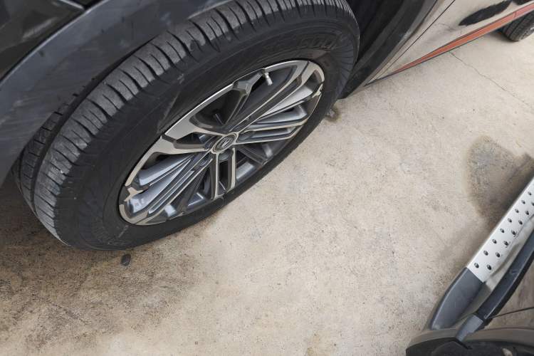 Used CHANGAN CS75 PLUS 2021 1.5T Automatic Pioneer Model
