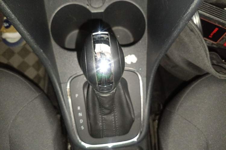 Used Volkswagen Polo 2016 1.4L Automatic Trendy Model
