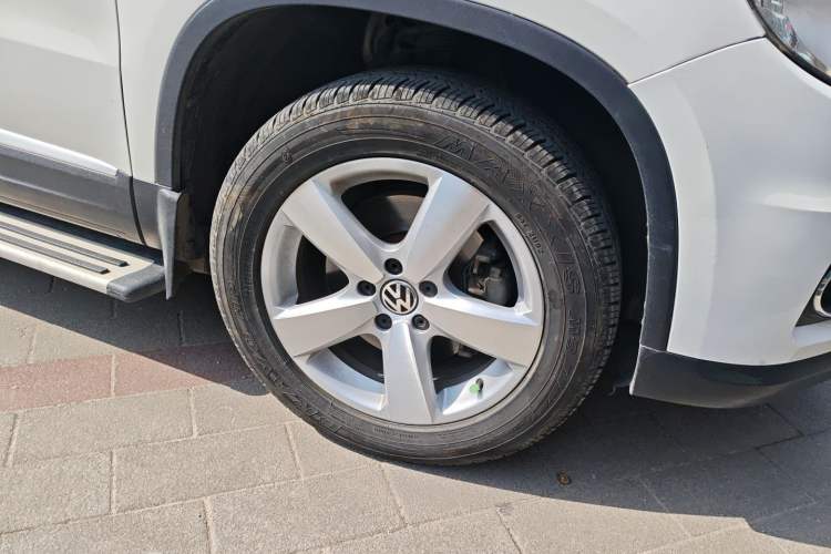 Used Volkswagen Tiguan 2012 2.0 TSI Automatic All-Wheel Drive Elite Edition