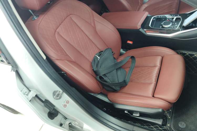 Used BMW 3 Series 2024 325Li M Sport Package
