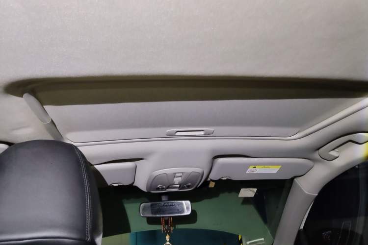 Used Peugeot 408 2018 350THP Automatic Luxury Edition Headliner