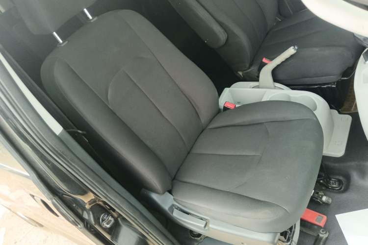 Used JAC Refine M3 2022 PLUS IKEA Edition 1.8L Comfort Version
