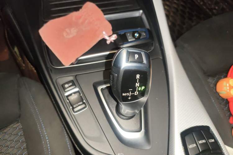 Used BMW 1 Series 2018 120i M Sport Package Gear Lever