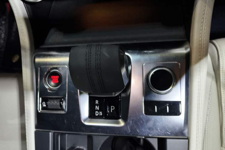 Used Jaguar F-PACE 2021 250 PS R-Dynamic S