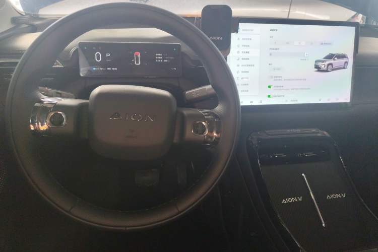 Used AION V 2024 Aion Tyrannosaurus 520 Smart Luxury Edition
