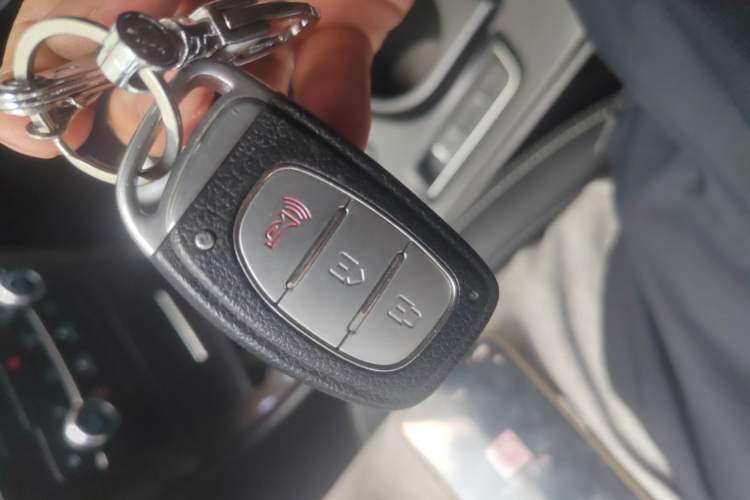 Used HYOSOW S6 2016 1.5T Manual Leading Model Vehicle Key