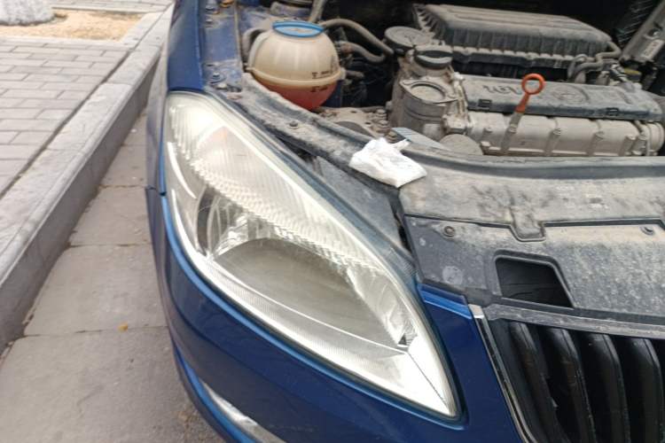 Used Skoda Fabia 2012 1.4L Manual Crystal Edition
