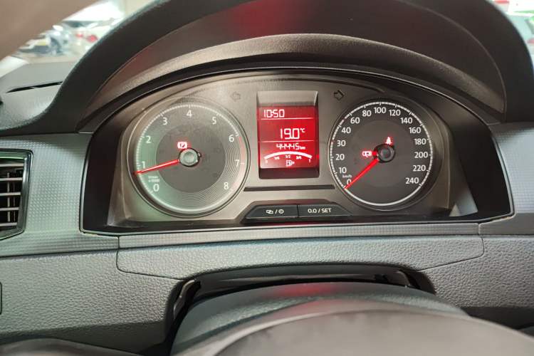 Used Volkswagen Santana 2021 1.5L Manual Fashion Edition Instrument Cluster